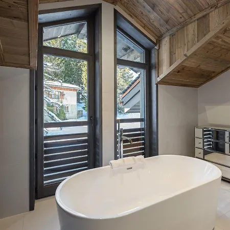 De Charme A Avec Sauna Et Parking - Fr-1-562-59 Chalet *