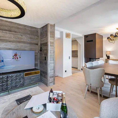 Шале De Charme A Avec Sauna Et Parking - Fr-1-562-59
